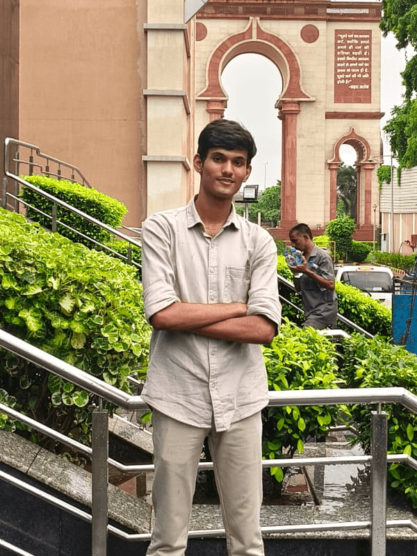 Anshu Kumar, Co-Founder of Void Walkers, teen startup India, social media lead